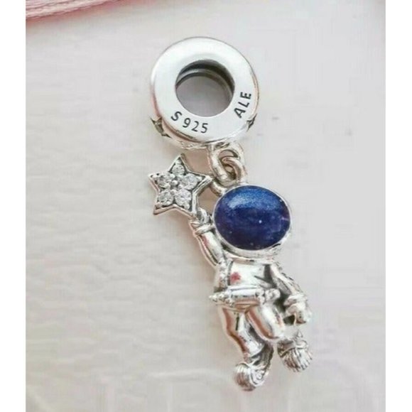 New Pandora Astronaut In The Galaxy Dangle Charm - Picture 4 of 5